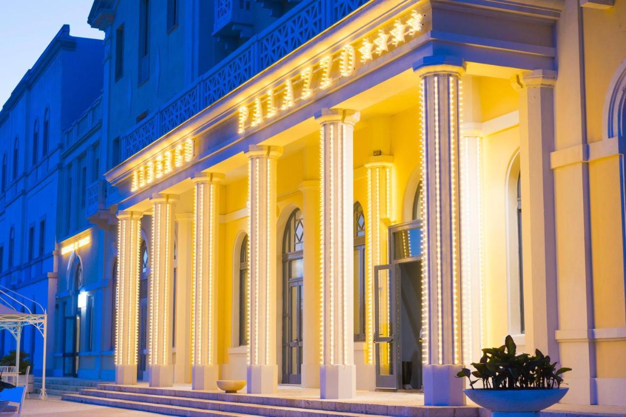 Albergo Palazzo Санта Чезареа Терме Екстериор снимка